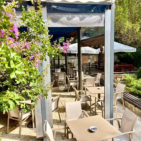 Ξενοδοχείο Bsa 4*