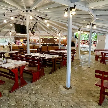 假日公园酒店 - 全包