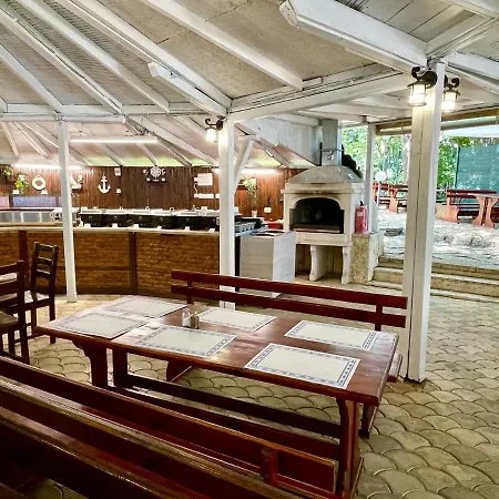 假日公园酒店 - 全包 酒店